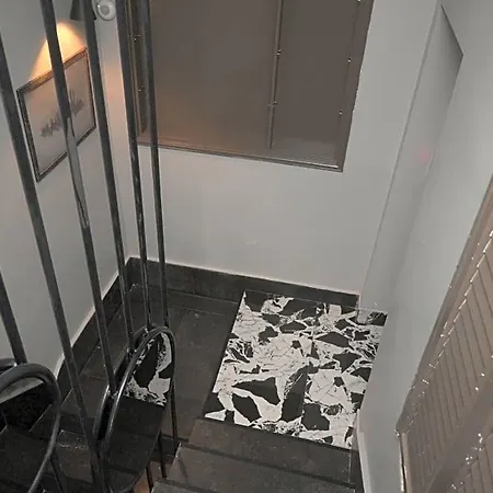 Isle Hotel 4*
